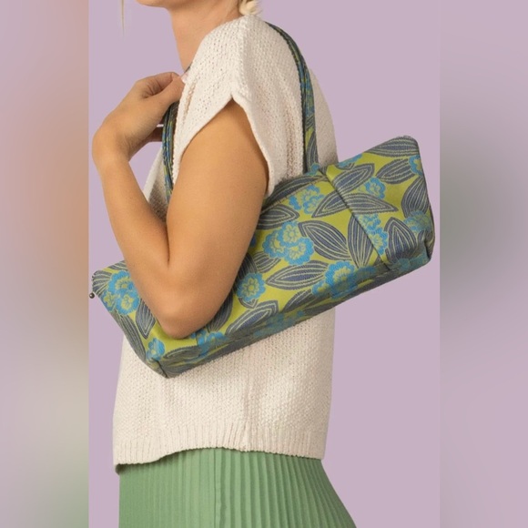 Light, yellow and coral Patterned Handbag - Picture 6 of 10